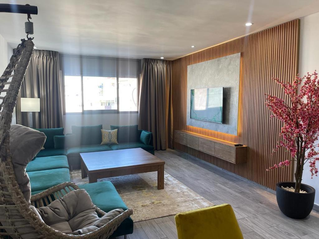 Central Apartment In The Heart Of طنجة المظهر الخارجي الصورة